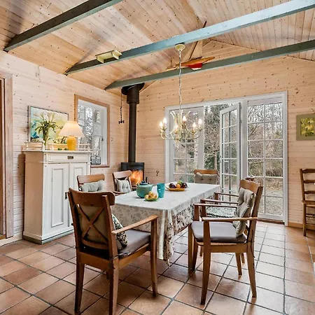 3 Bedroom Pet Friendly In Vejby